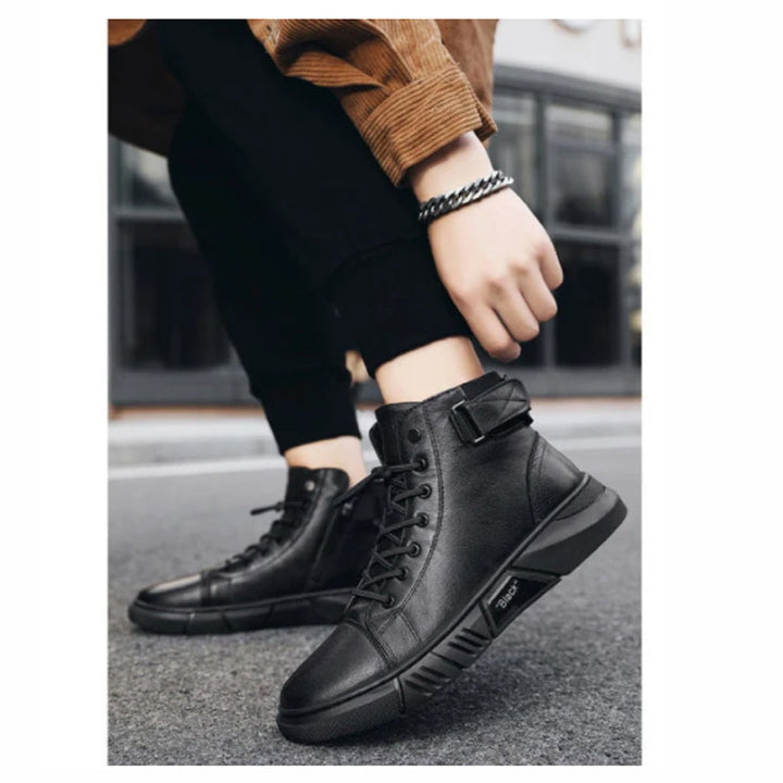 Black Cozy Leather Boots™