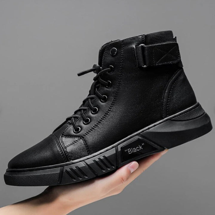 Black Cozy Leather Boots™