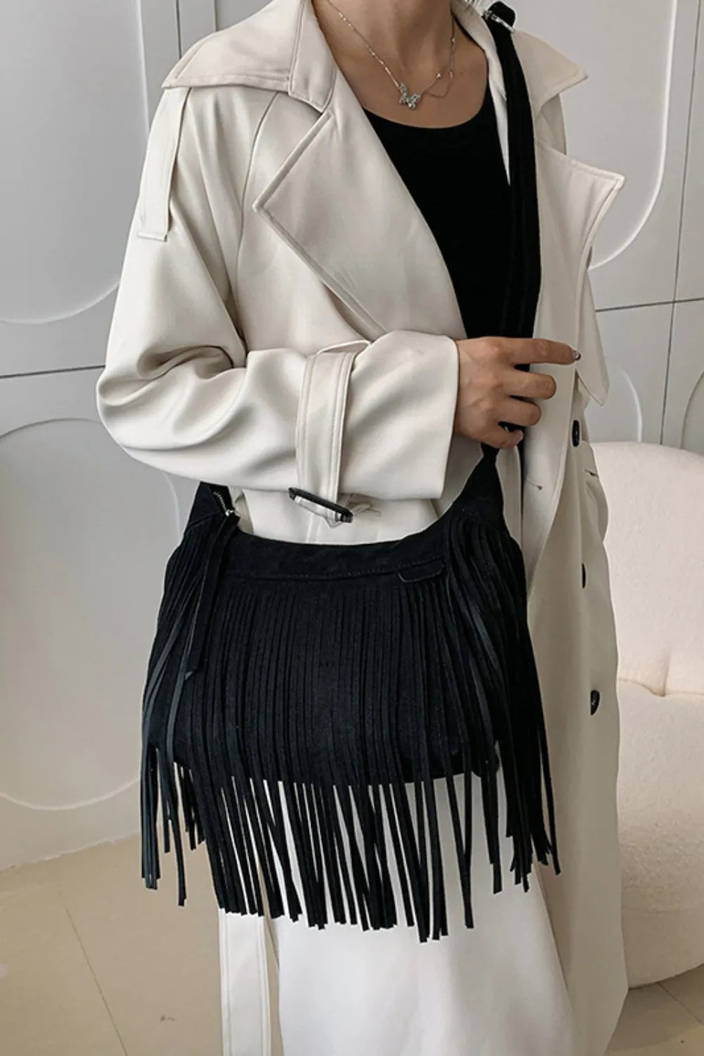 Suede Tassel Fringe Shoulder Bag for Women Summer Festival Style