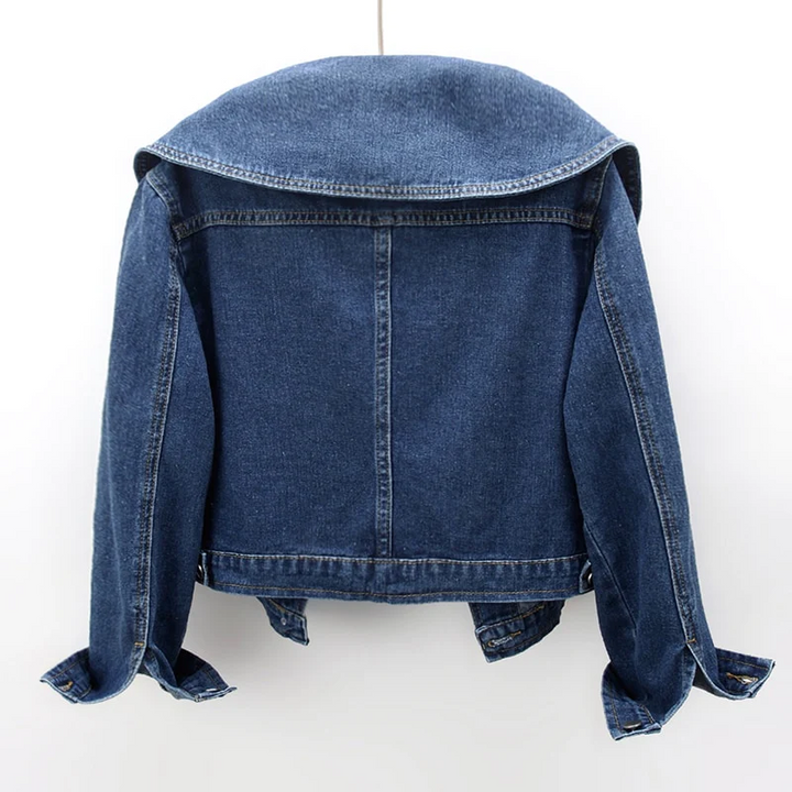 KARLIE | FLATTERING CLASSIC DENIM JACKET