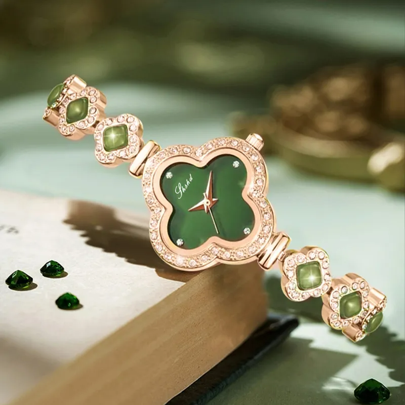 Emerald Clover™ | Fleeting Elegance Ladies' Watch