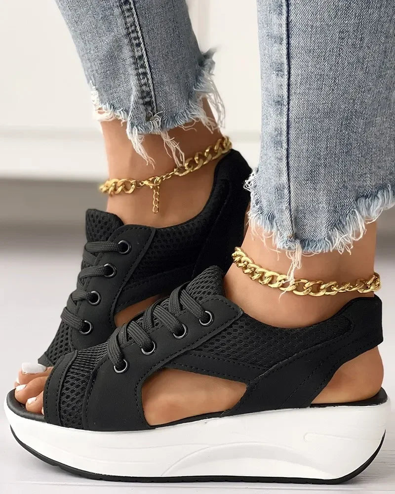 Dolly | Comfortable and trendy platform sandals