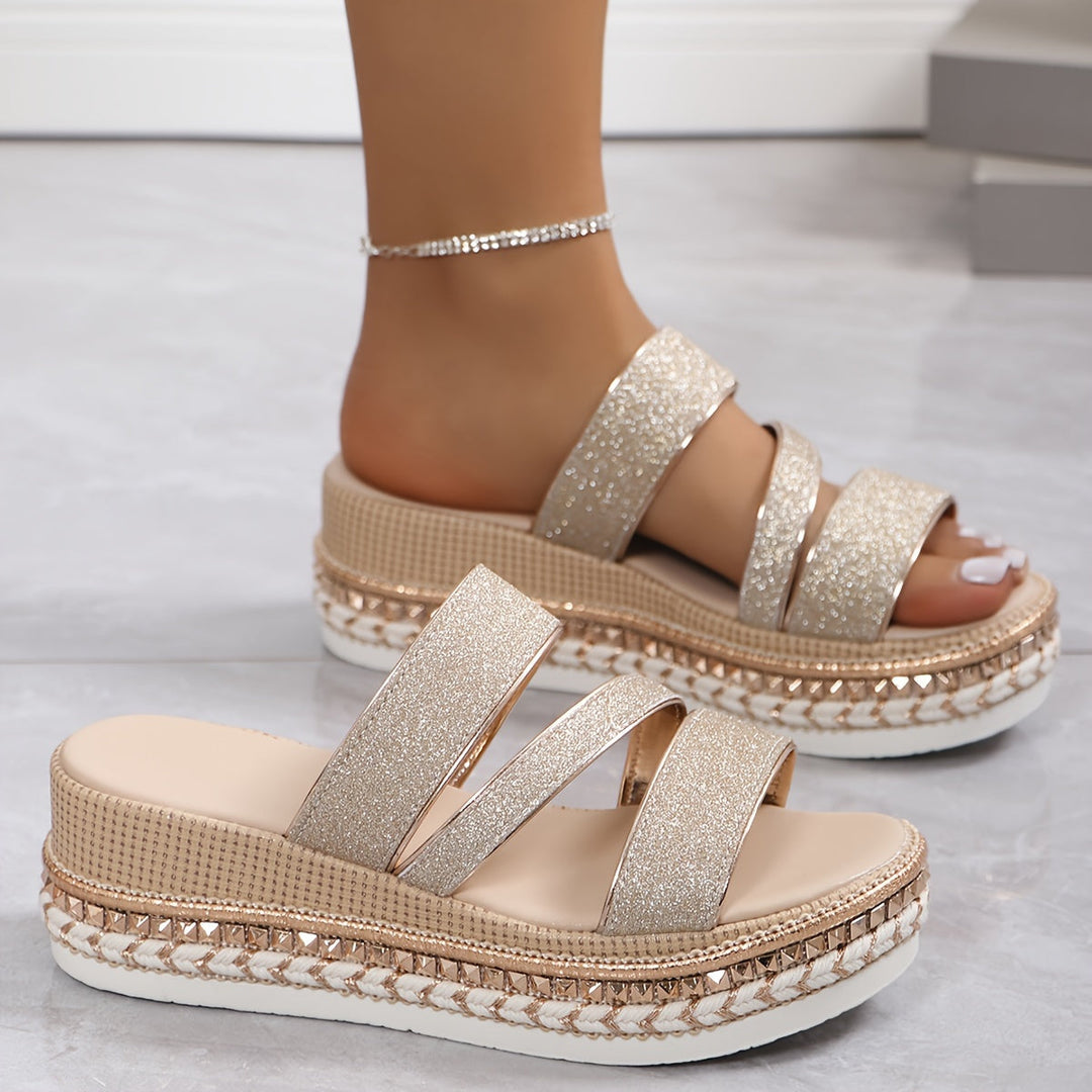 Liliana | Comfortable summer sandals with thick sole