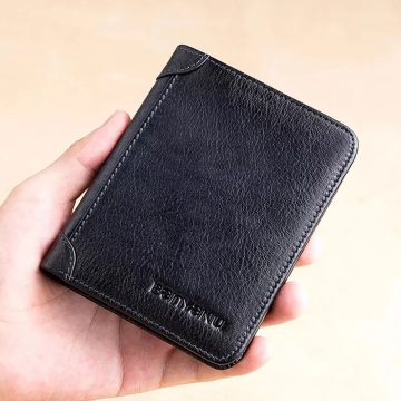 MyShield™ | Your waterproof Bodyguard against invisible RFID in genuine leather version